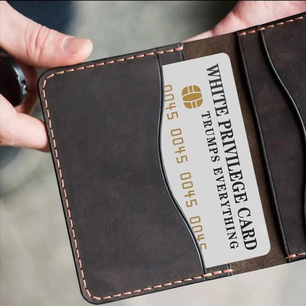 WP WHT PRIVILEGE CARD