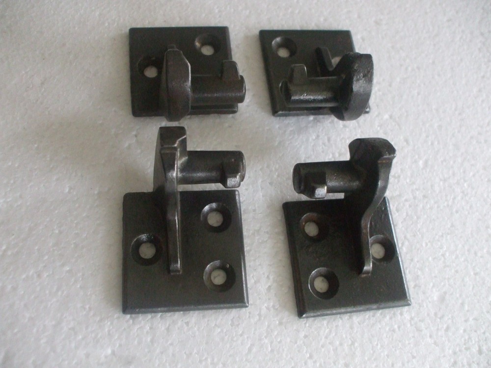 4 VINTAGE CAST IRON LIFT OFF SHUTTER HINGES