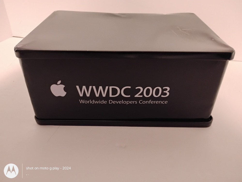 Apple WWDC 2003 Worldwide Developers Conference Sessions DVD Set Complete.    s3