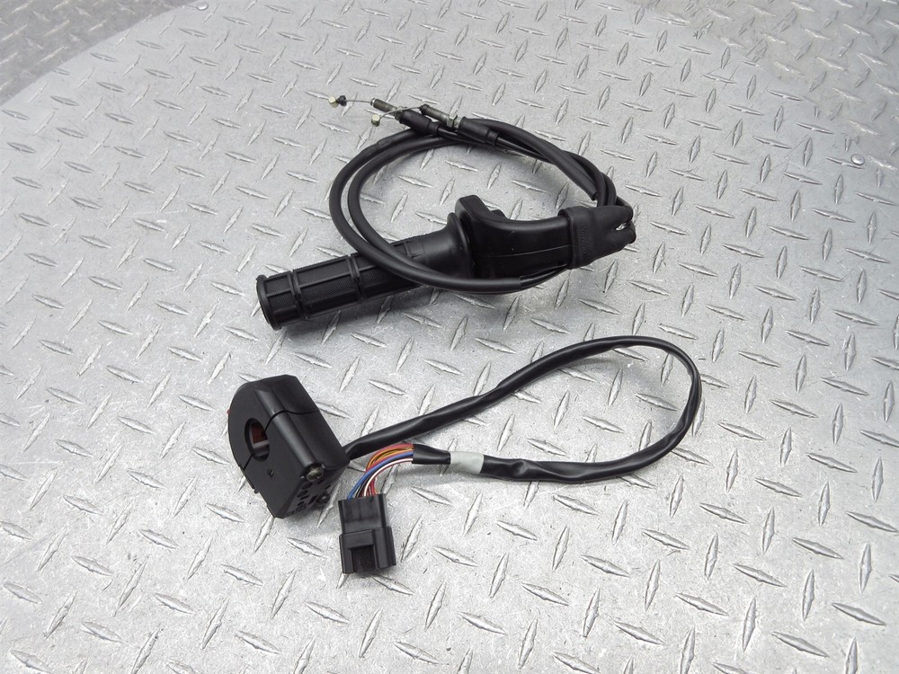 2005 05-06 Ducati Multistrada 1000 DS Right Handlebar Switch Throttle Control