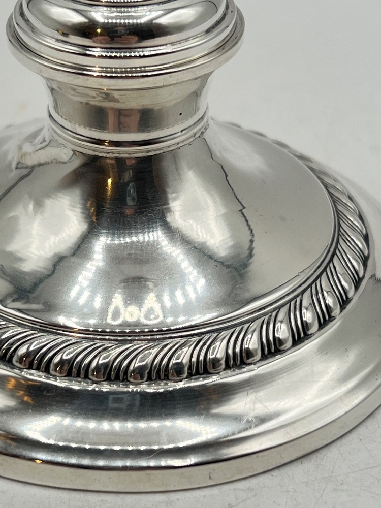 Gorham sterling silver candlestick with fluted top and decorative base 9.5in
