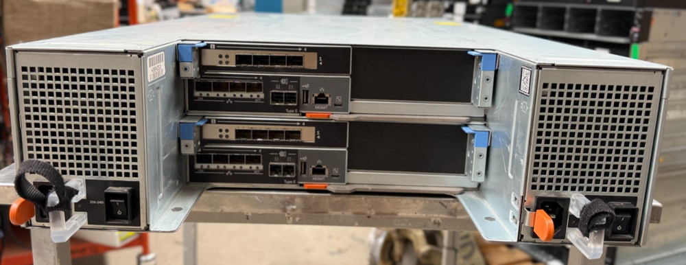 Dell EMC SC5020 Storage Array | No HDDS | 2x Storage Controllers | 2x PSU