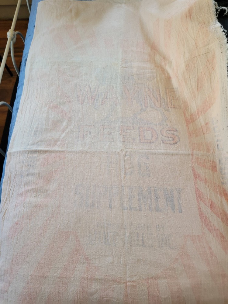 Vintage Wayne Feeds Hog Supply Bag