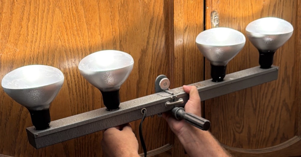 Arrow Compact-O-Lite Continuous Lighting Set Silver Carrying Case 4 Bulbs