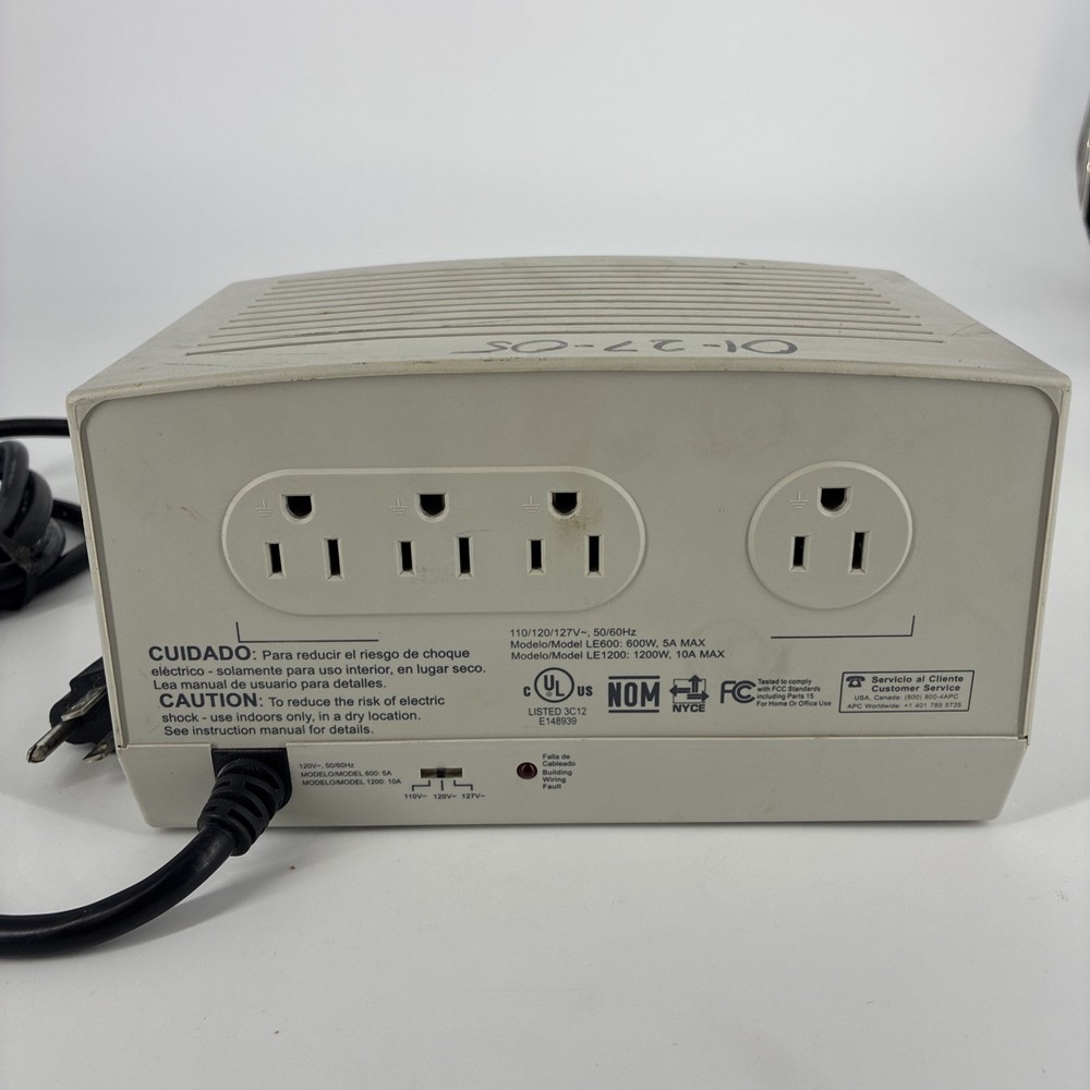 APC Line -R LE600 Automatic Voltage Regulator 4 Outlets Tested Works