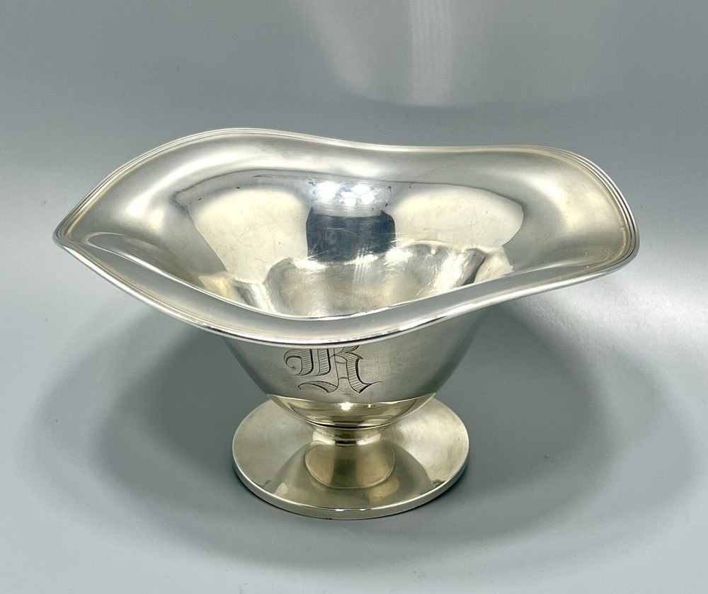 Sterling Silver Vintage Footed Candy Dish  93.7 Grams