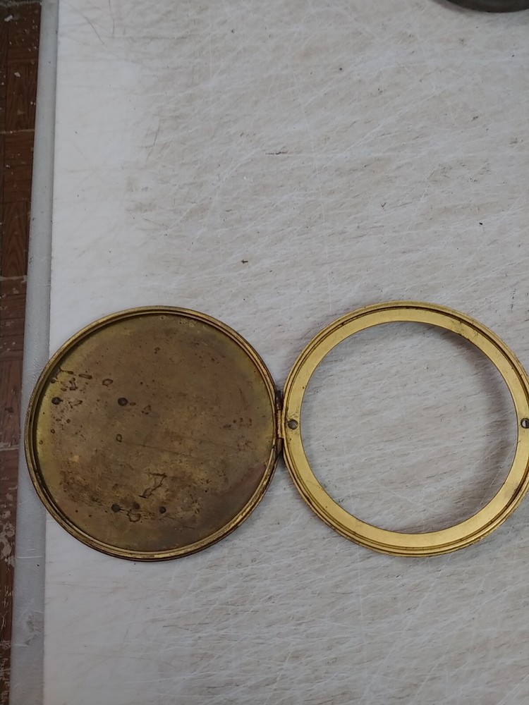 BACK DOOR BEZEL