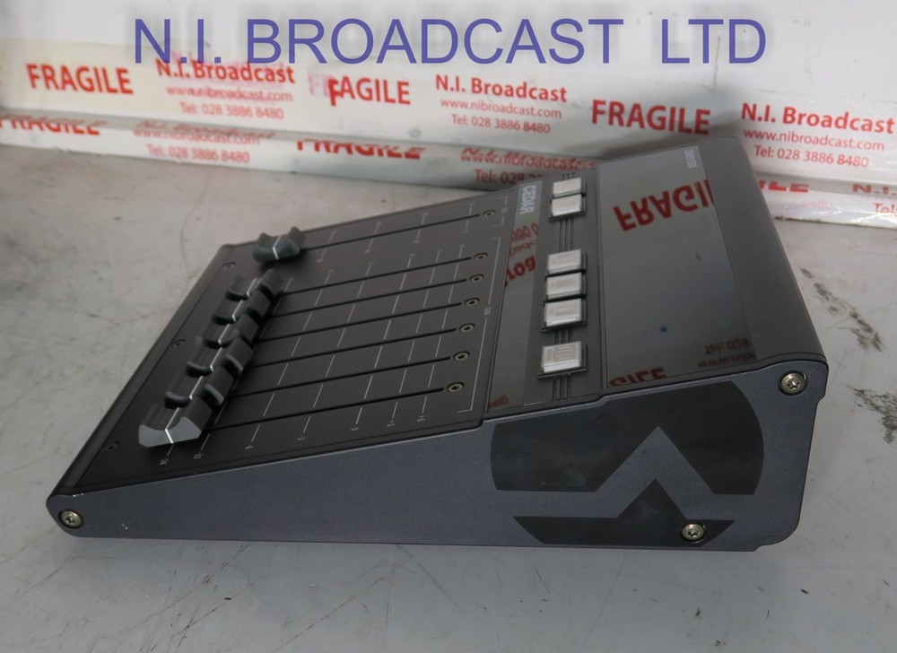 Cedar DNS1500 dialogue noise suppressor