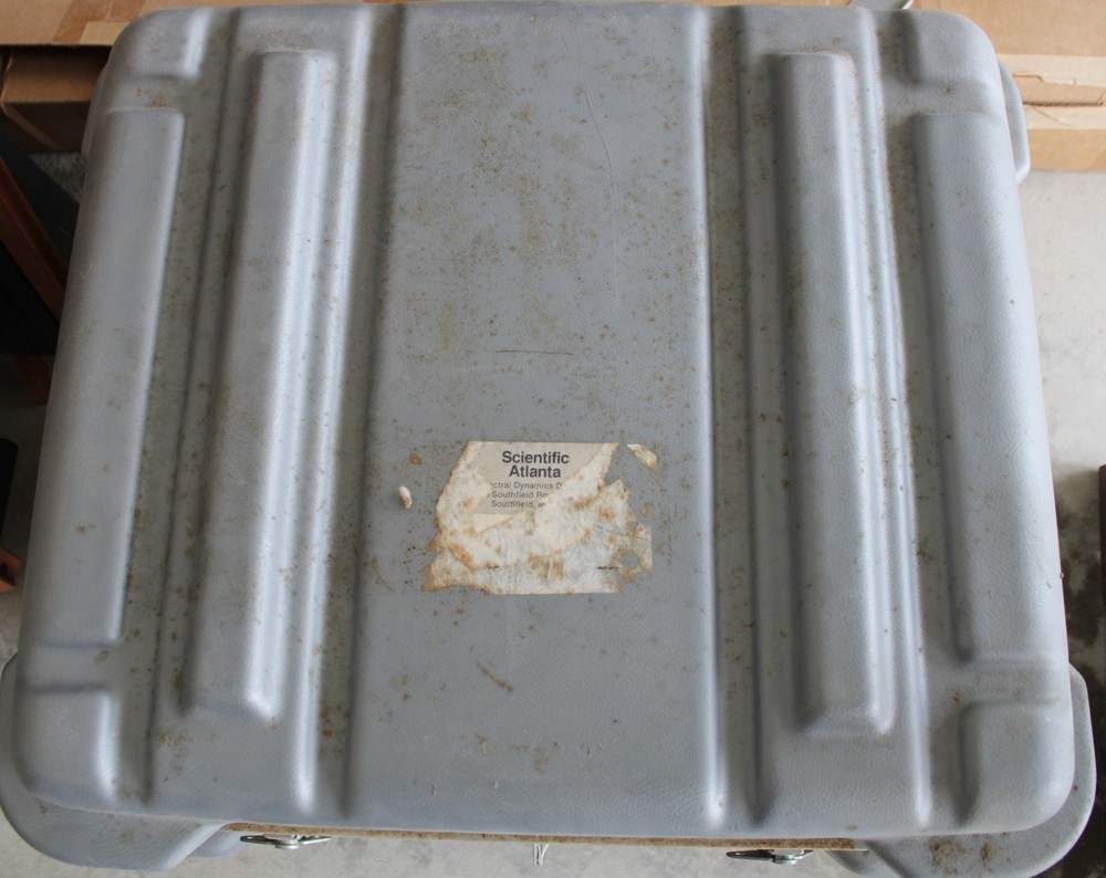 SPS390 Signal Processing Systems Dynamic Signal Analyzer