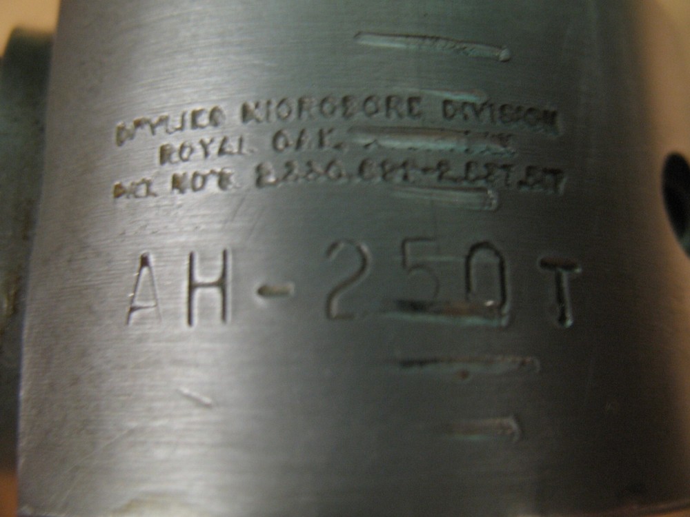 DEVLEIG MICRO BORE MODEL AH-250-T ADJUSTABLE BORING HEAD 1" SHANK 3/8" TOOL BORE