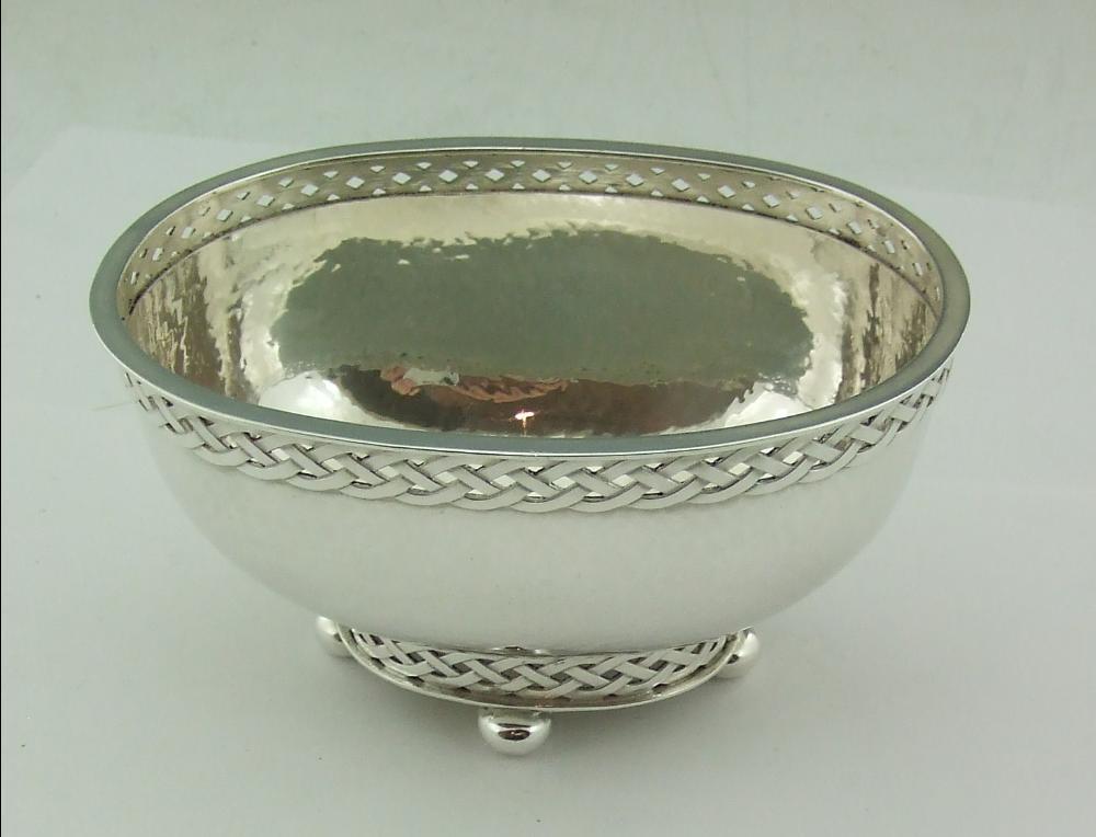 ARTS & CRAFTS SOLID SILVER BOWL A.E.JONES 1930