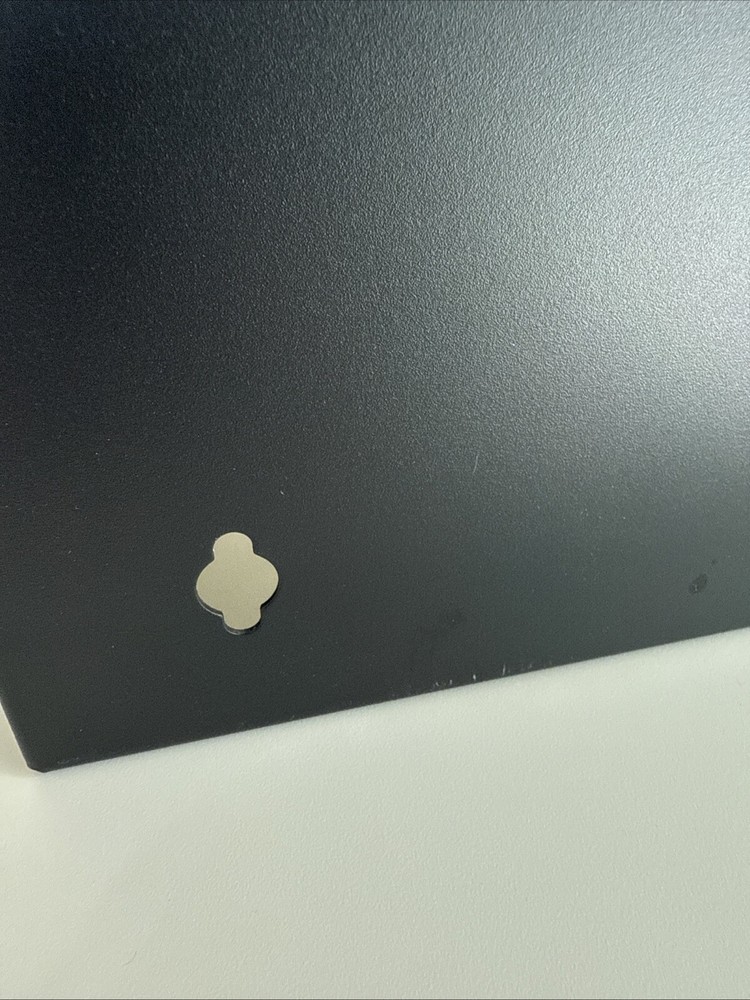 StarTech.com 6U Wall Mount Network Rack - 14 Inch Deep (Low Profile)