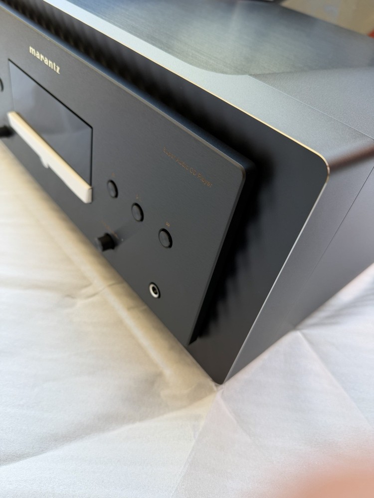 Marantz SACD 10 Reference SACD/CD Player