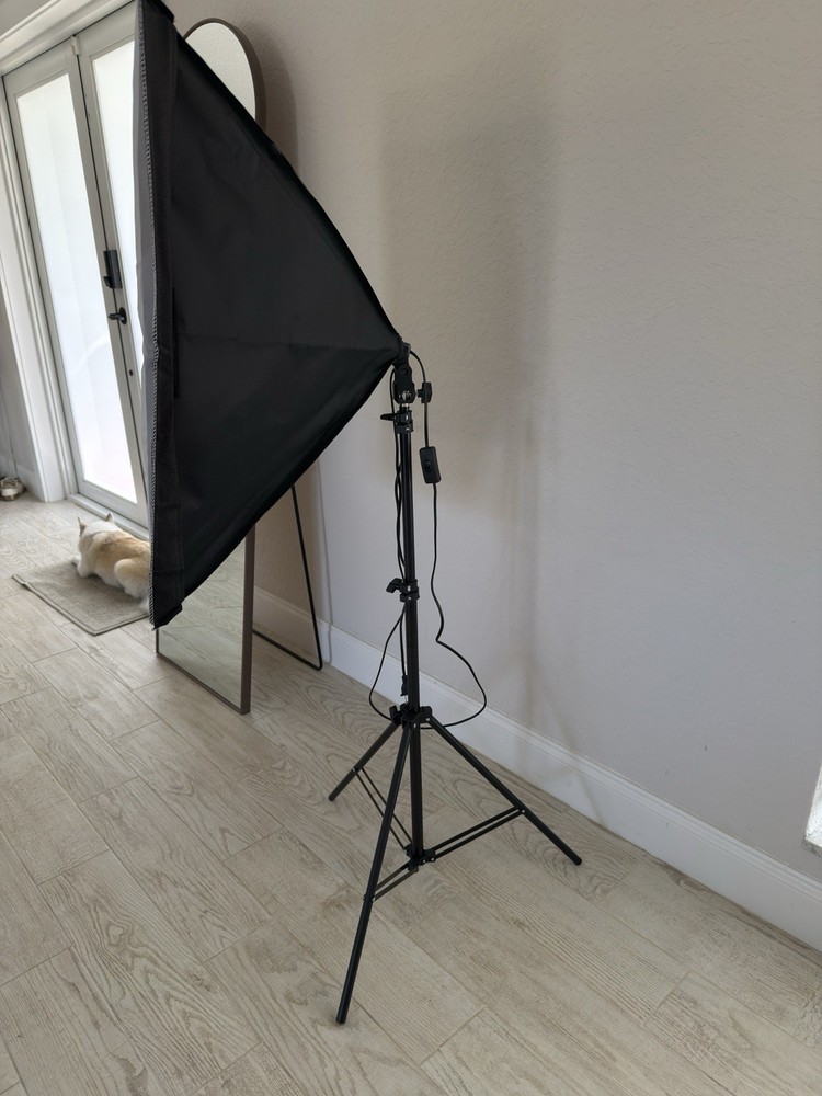 Square/Rectangle Portable Softbox Black/White with Adjustable Stand