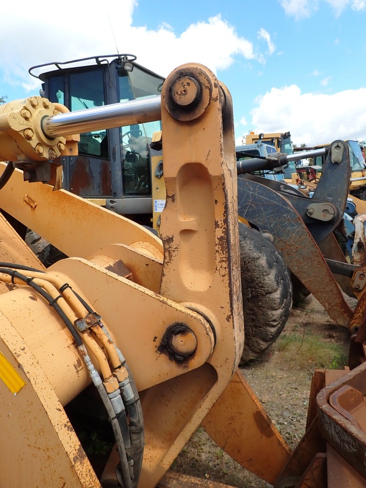 Case 721C Wheel Loader Bellcrank Assembly 232194A1