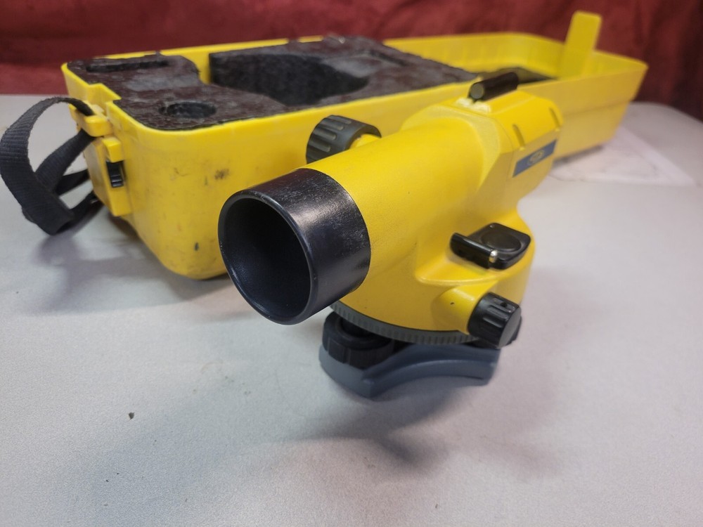 Spectra Precision AL28M Survey Auto Level w/ Case