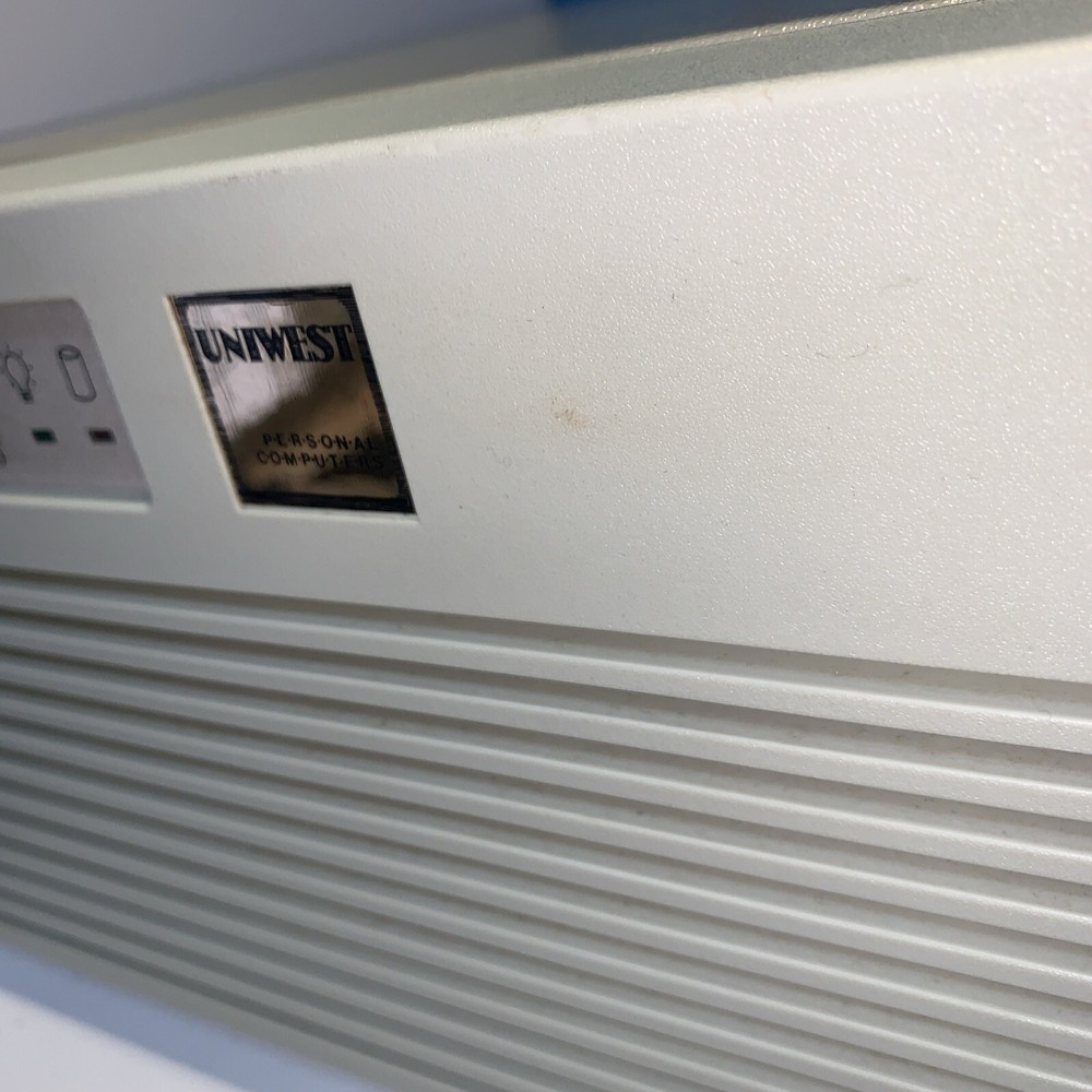 Rare ~ Vintage ~ Uniwest Computer case