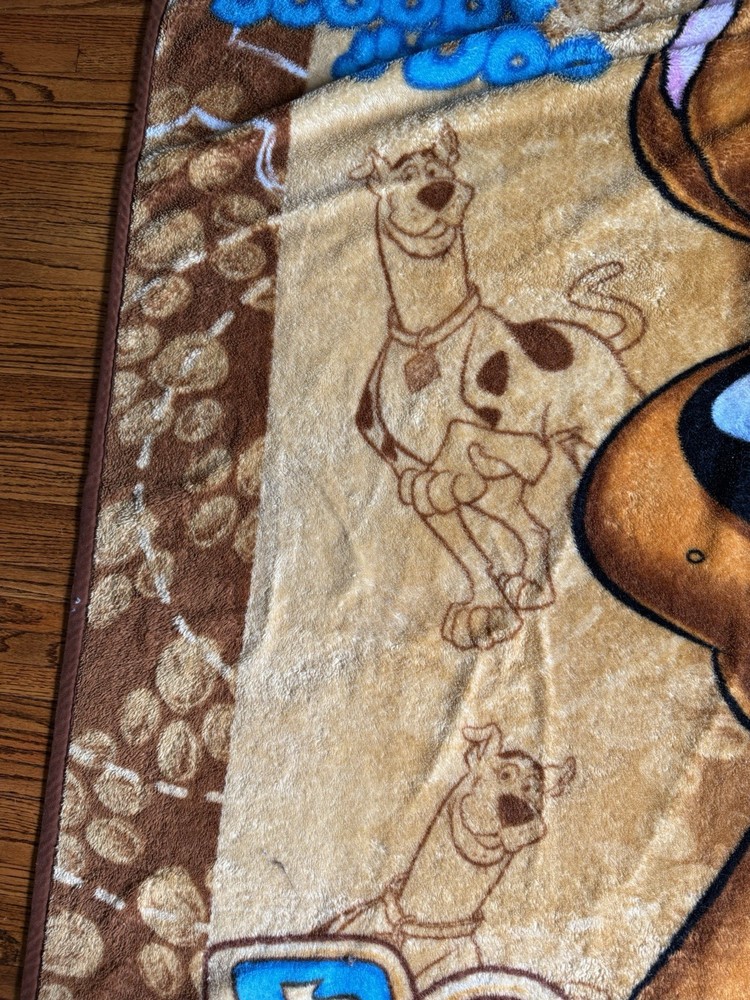 Vintage 90s Scooby Doo Fleece Plush Blanket Throw