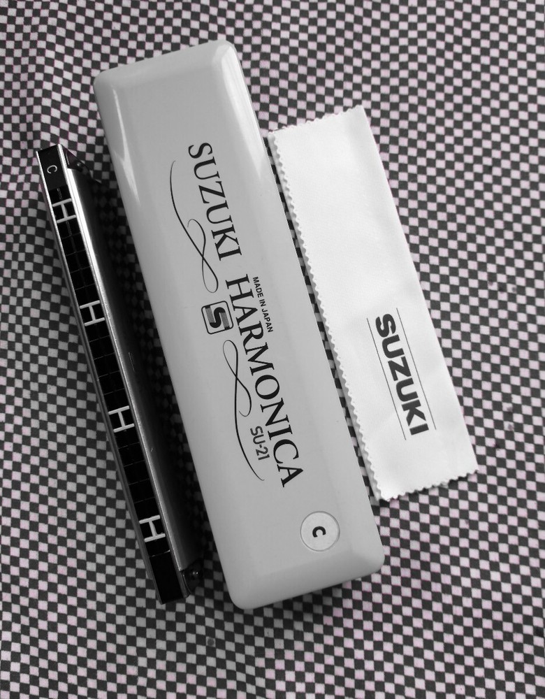Special    SUZUKI (SU 21SP) Diatonic Harmonica (C key)