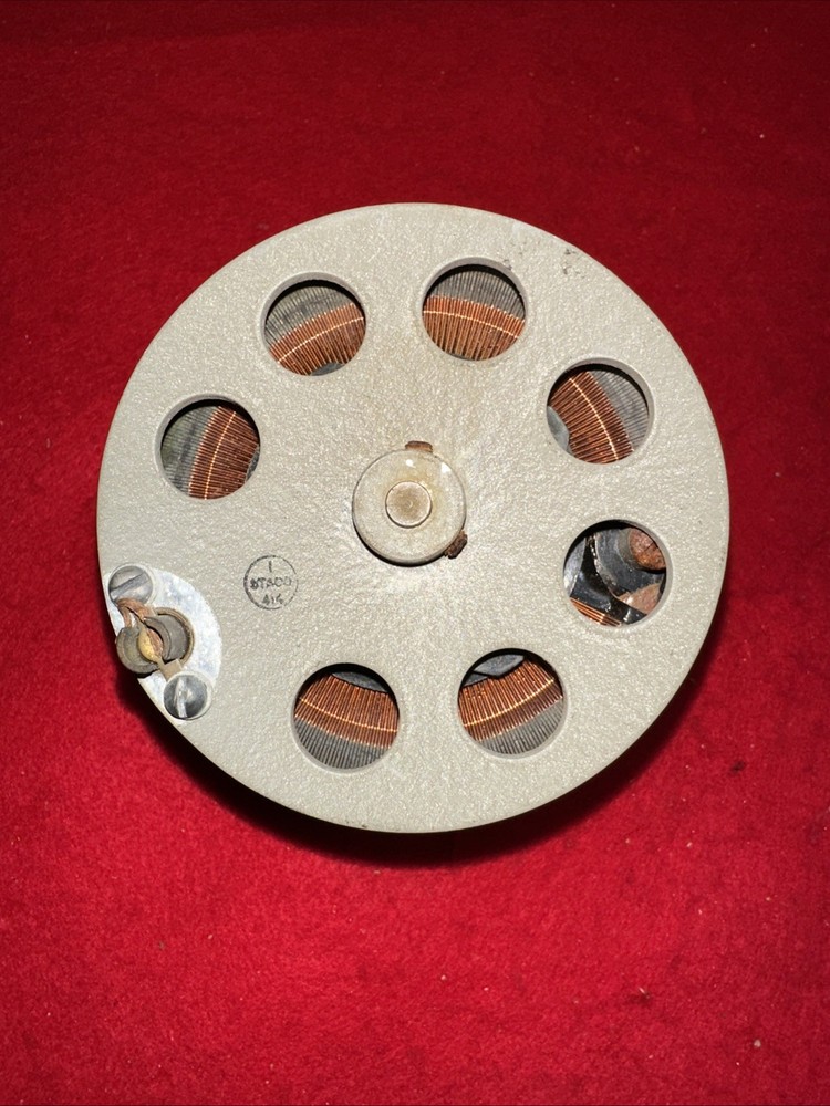 Vintage Adjust-a-Volt 300BU Variac Variable Auto Transformer