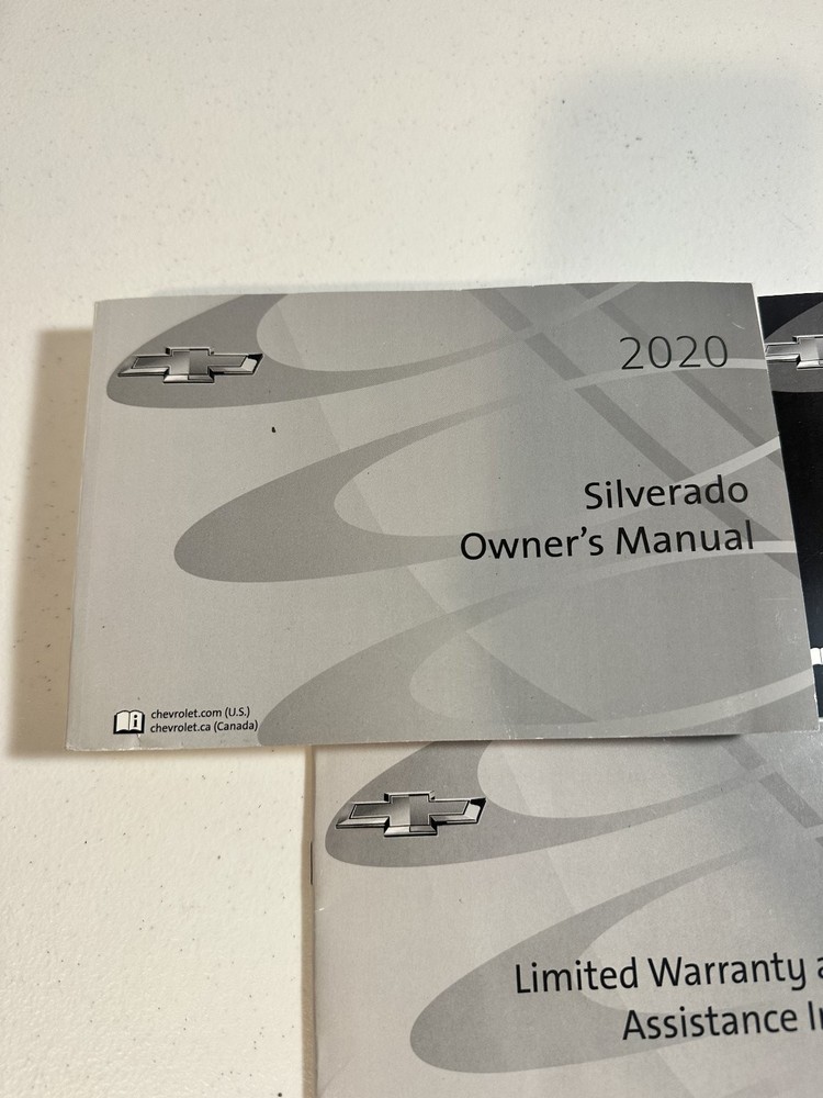 2020 Chevrolet Silverado Owners Manual Set