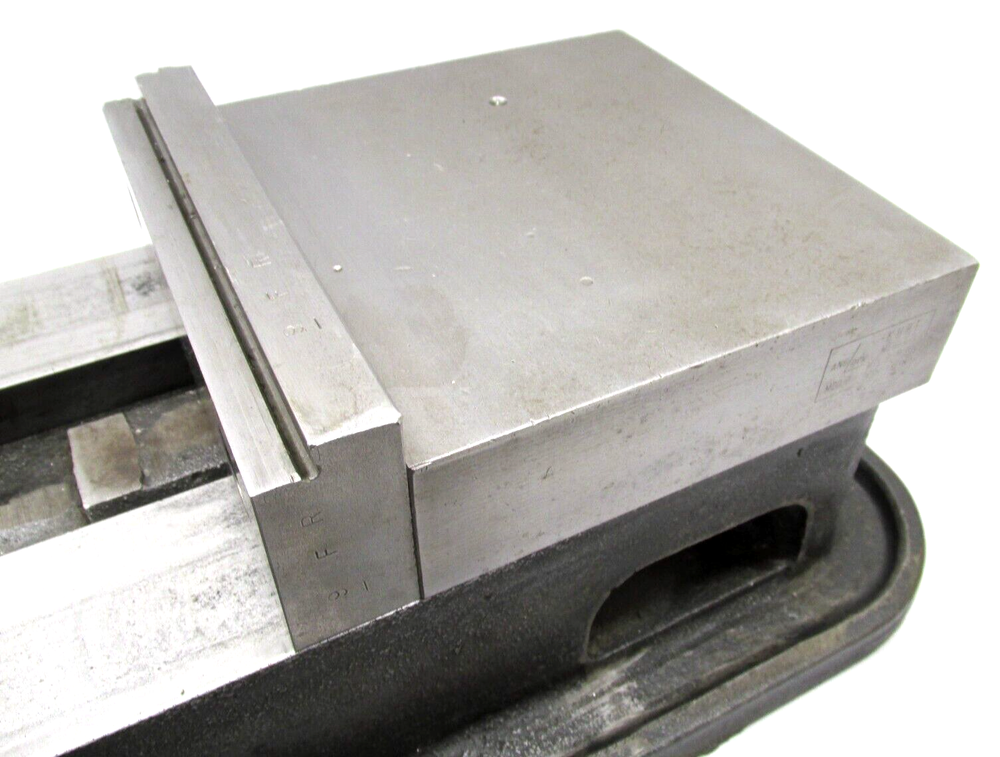 KURT ANGLOCK 6" MILLING MACHINE VISE w/ JAWS & HANDLE - #D60