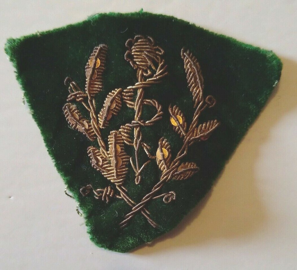 Academic Palm Patch Embroidered with Gold Thread