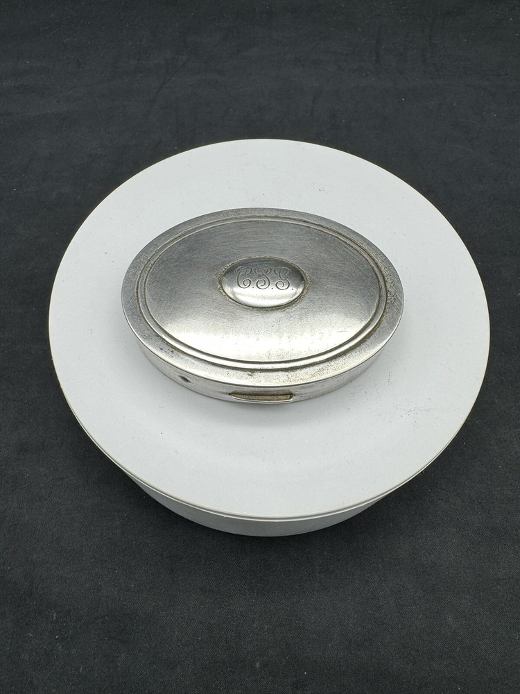 Vintage MAJESTIC STERLING SILVER COMPACT POWDER BOX