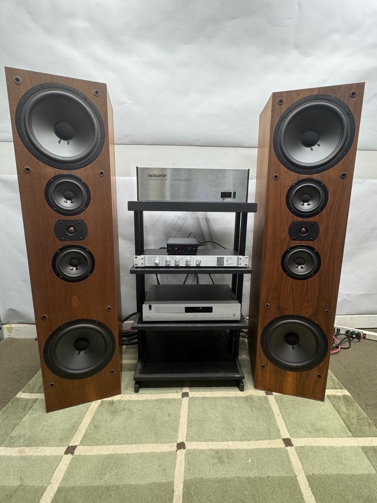 Acoustic Research AR Classic Speaker Model 30