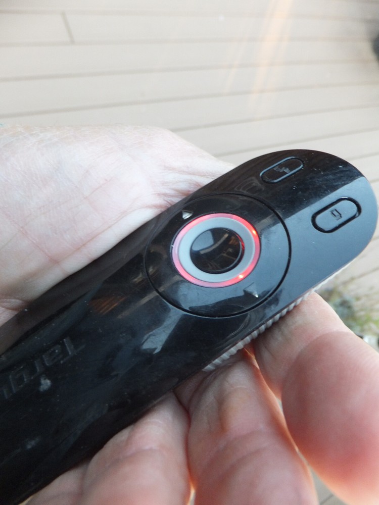 Targus P32 Dual-Mode Presenter/Pointer. Bluetooth - For Windows & Mac, No Back