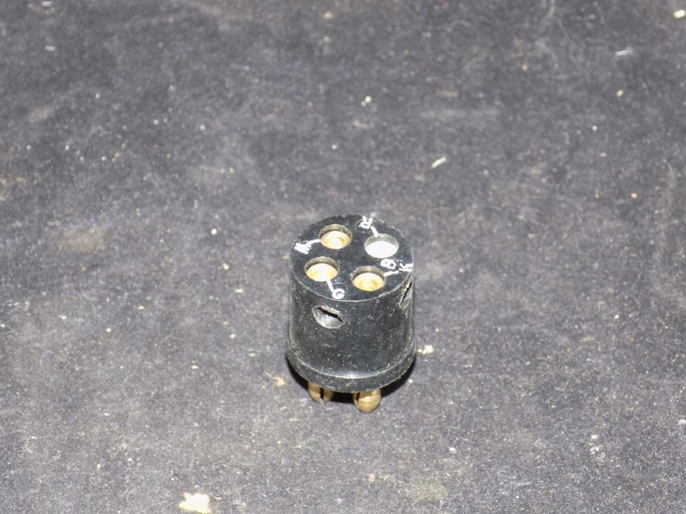 BWP M-3010 Socket Interior (Box of 28)