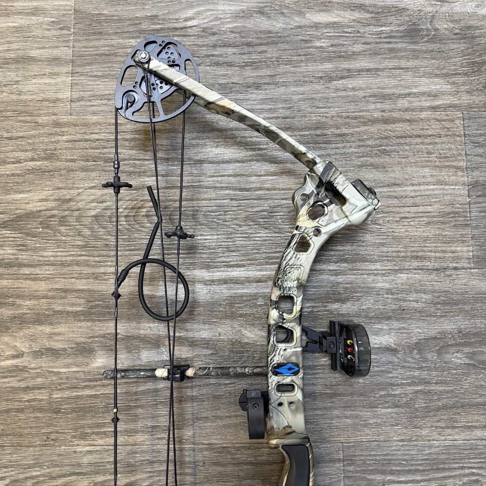 Diamond Archery Razor Edge Compound Bow (CP1020803)