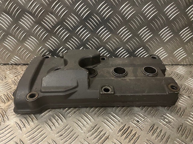HONDA CBR600F cam cover 1997
