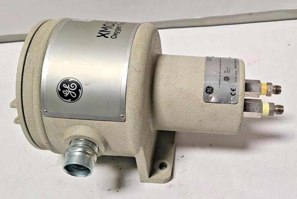GE Panametrics XMO2-1H-31 Thermoparamagnetic Oxygen Transmitter Analyzer