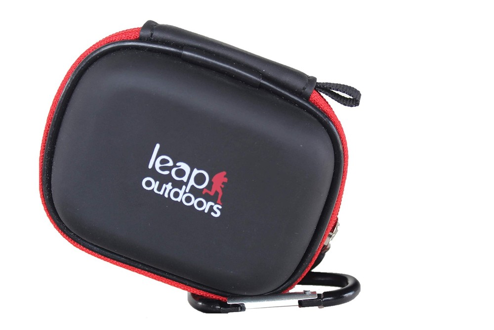 Leap Outdoors Weather-Resistant Protective SD Memory Card Storage Case Red