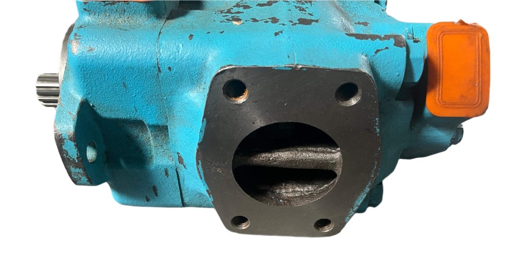 Samek Vickers 4520VQ42A11S-115DC20L Vane Pump