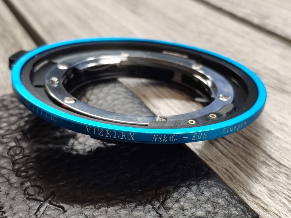 Vizelex Nikon (G) - EOS Lens Mount Adapter w/ Case