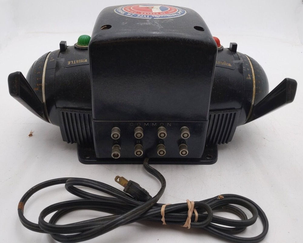 Lionel 6-32930 ZW Transformer Controller without Power Bricks