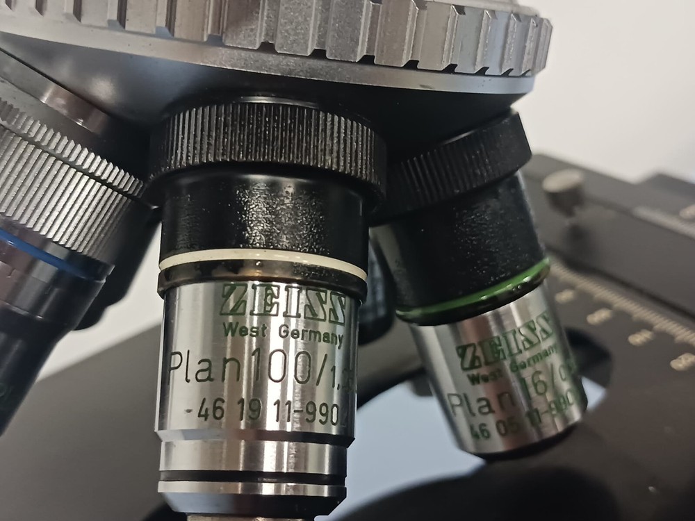 ZEISS Binocular Microscope w/ 4 Objectives & 2 Eyepieces