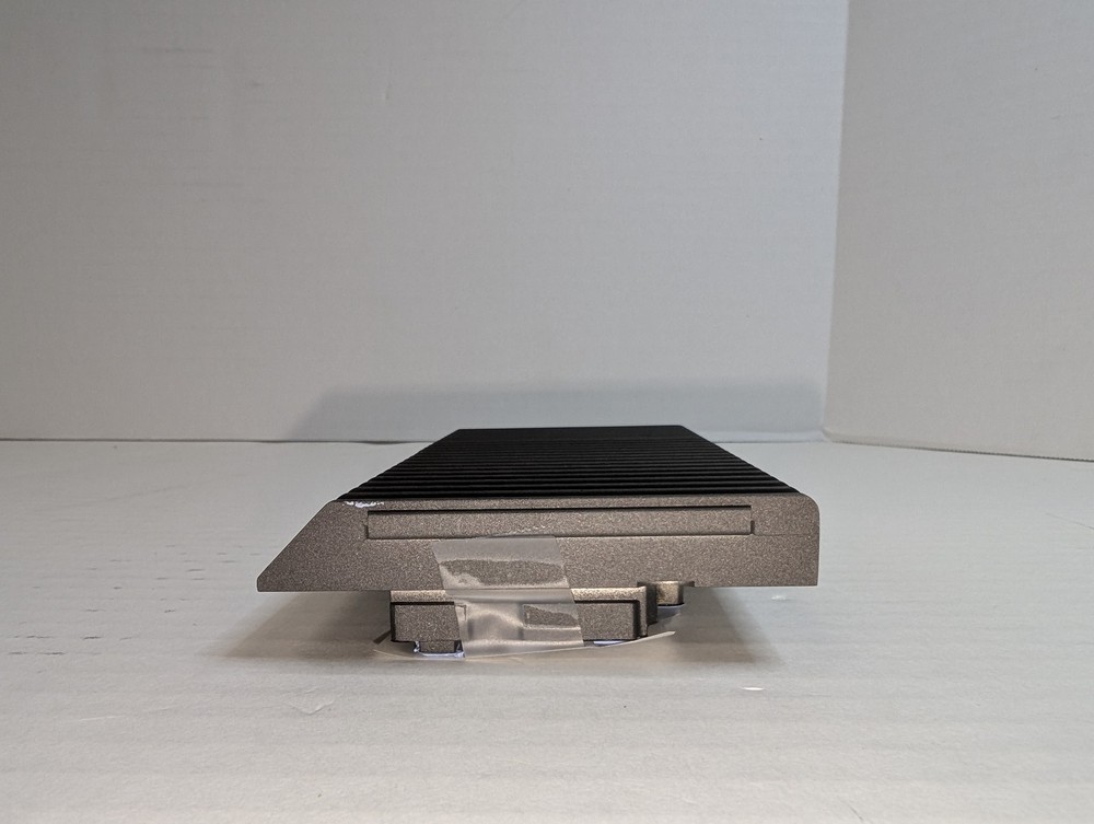 5H40U92995 - D1 10W Cooler Kit Missing Screws