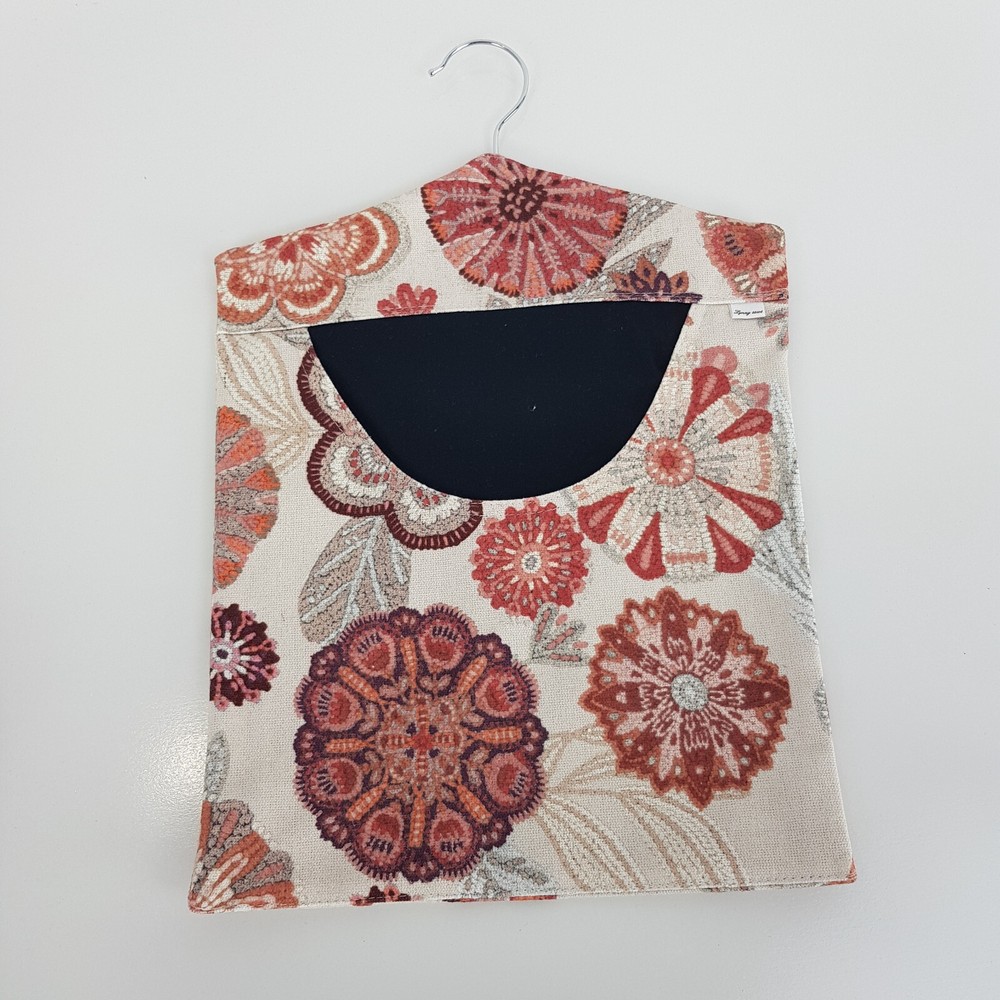 Peg Bag Handmade Cream Raspberry Flowers Lined Laundry Clothes Peg Holder