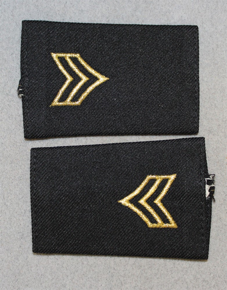 Slip-On Rank 004: U.S. Army Sergeant - small black pair
