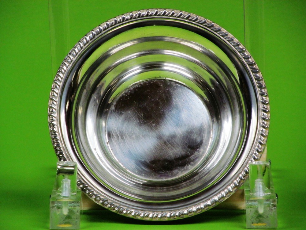 A Vintage B & M Sterling Silver Nut Bowl Underside marked Sterling