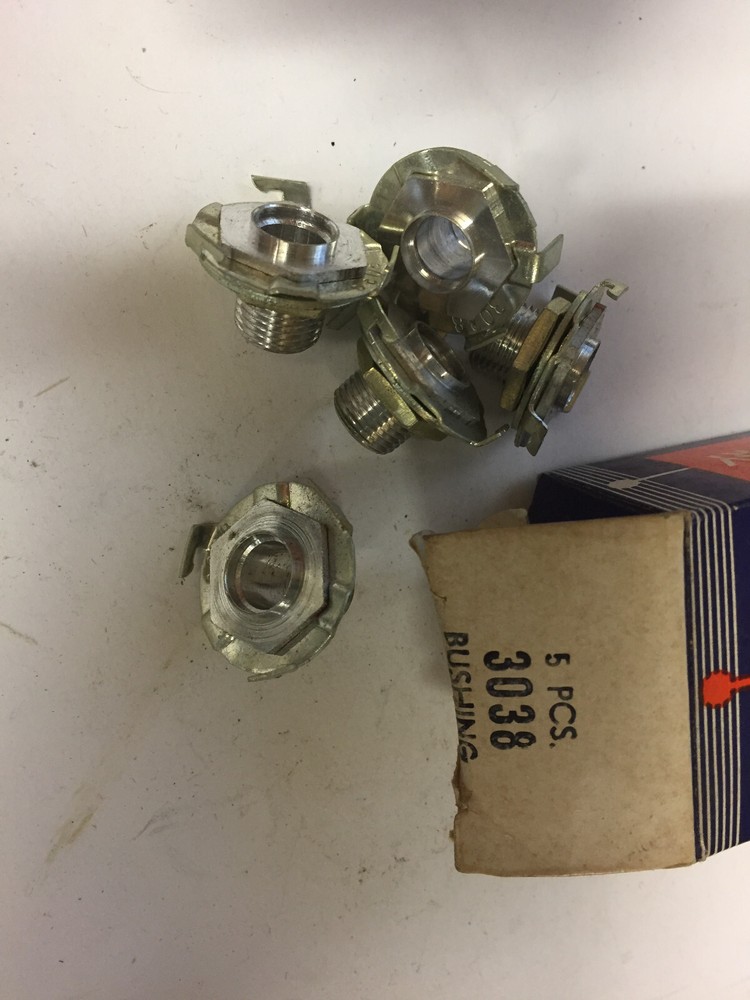 3038  MALLORY BUSHINGS 5 PCS   NOS