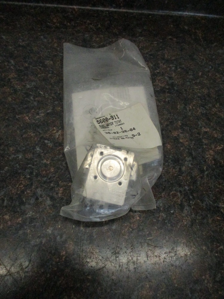 ROBERTSHAW Invenseys Electric Water Heater Thermostat P/N 5600-911 Free Shipping