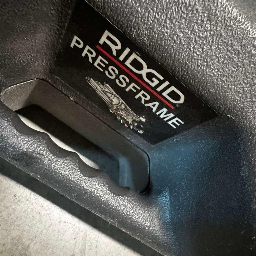 Ridgid compact RP 210 press frame w/ Dies Used