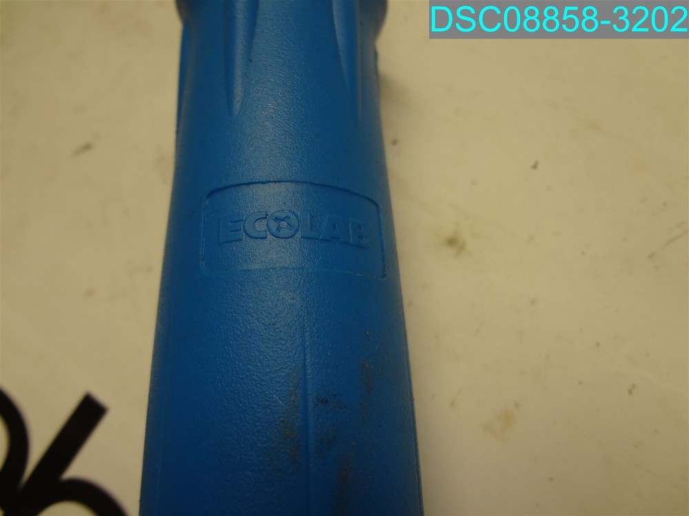 QTY=3: ECOLAB 54" ALUMINUM EXTENDABLE UNIVERSAL POLE