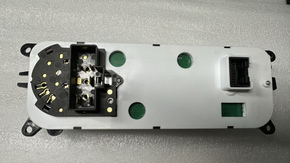 599-212 HVAC Control Module A/C Heater Climate Panel Switch 599-212 Dodge Ram