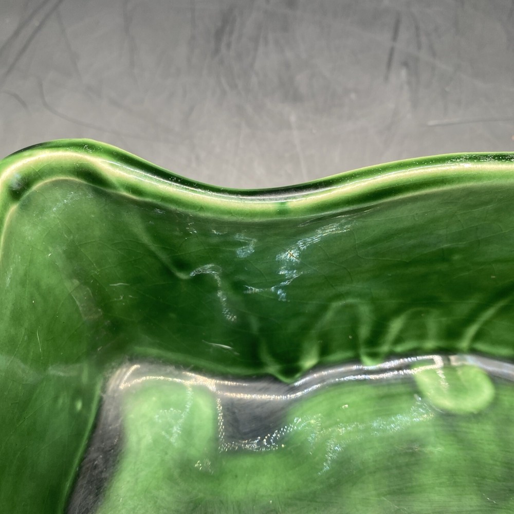 McCoy USA Green Ruffled Edge Striped Rectangular Pottery Planter Vase