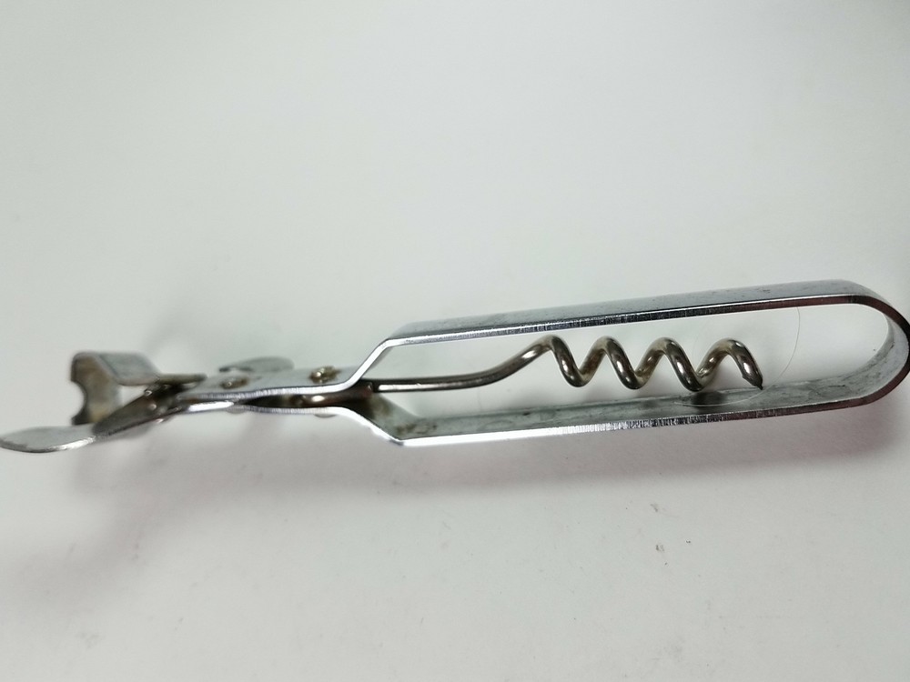 Can Bottle Opener Corkscrew Tool